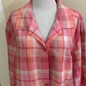 Maggie Barnes Linen/rayon long sleeve bottom down blouse